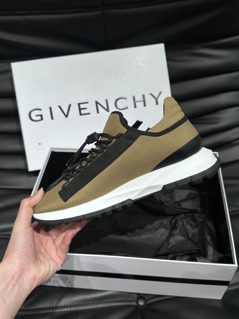 Givenchy Sneakers